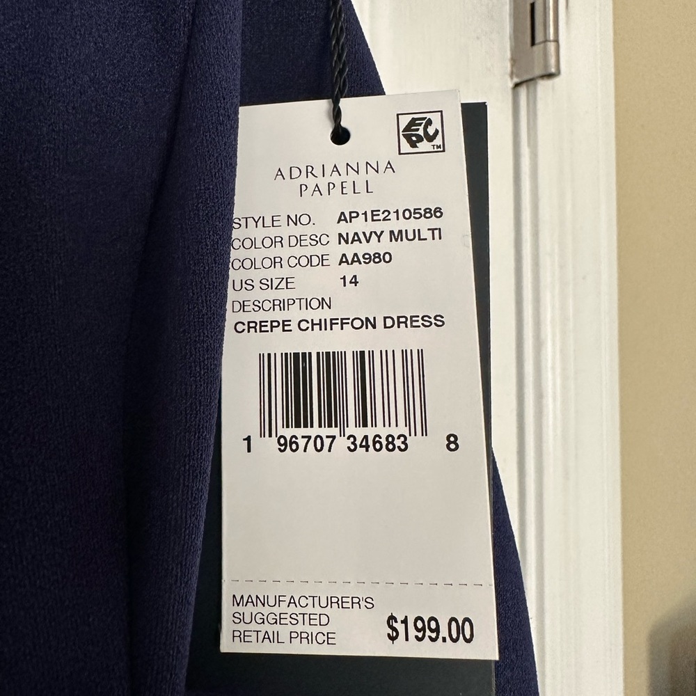 Floral One-Shoulder Maxi Dress - Picture 3 of 3